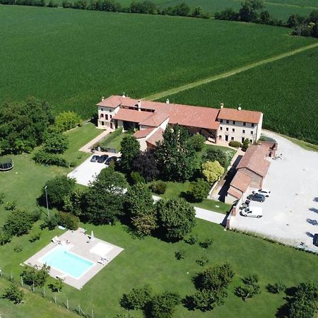 Agriturismo Borgo Tecla Rosà Eksteriør billede