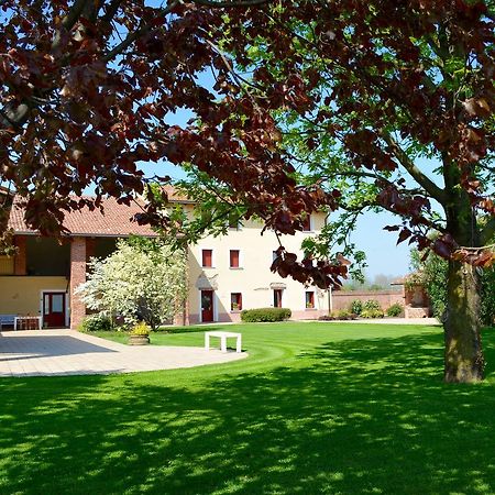 Agriturismo Borgo Tecla Rosà Eksteriør billede