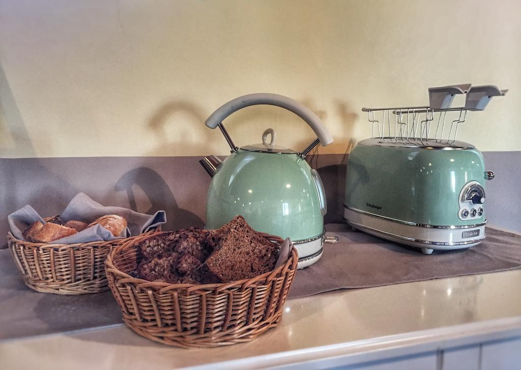 Agriturismo Borgo Tecla Rosà Eksteriør billede