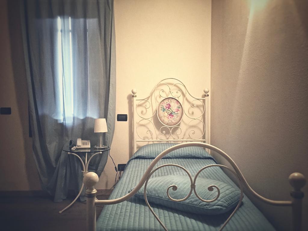 Agriturismo Borgo Tecla Rosà Eksteriør billede