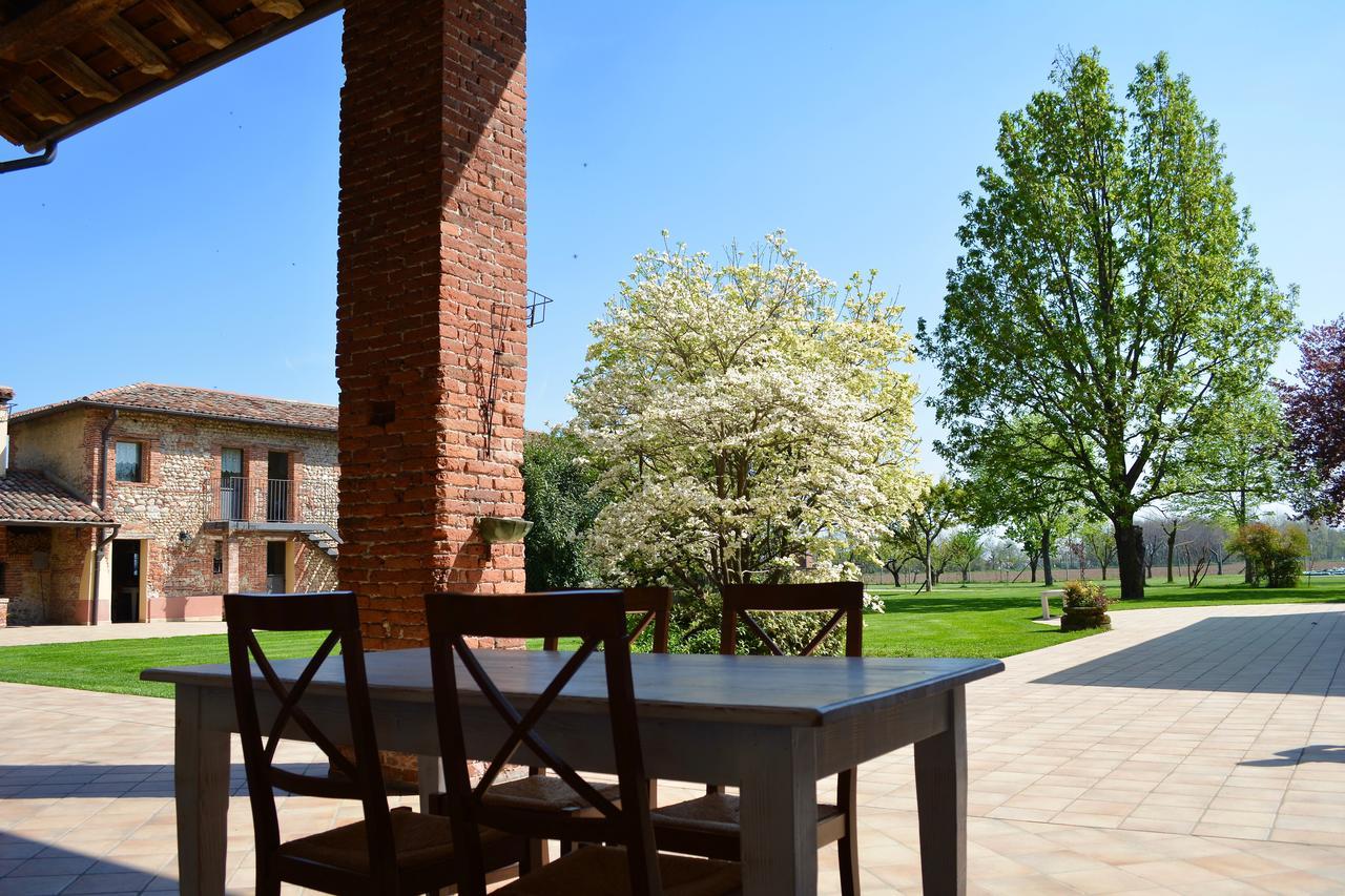 Agriturismo Borgo Tecla Rosà Eksteriør billede